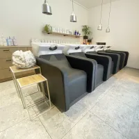 R Salon